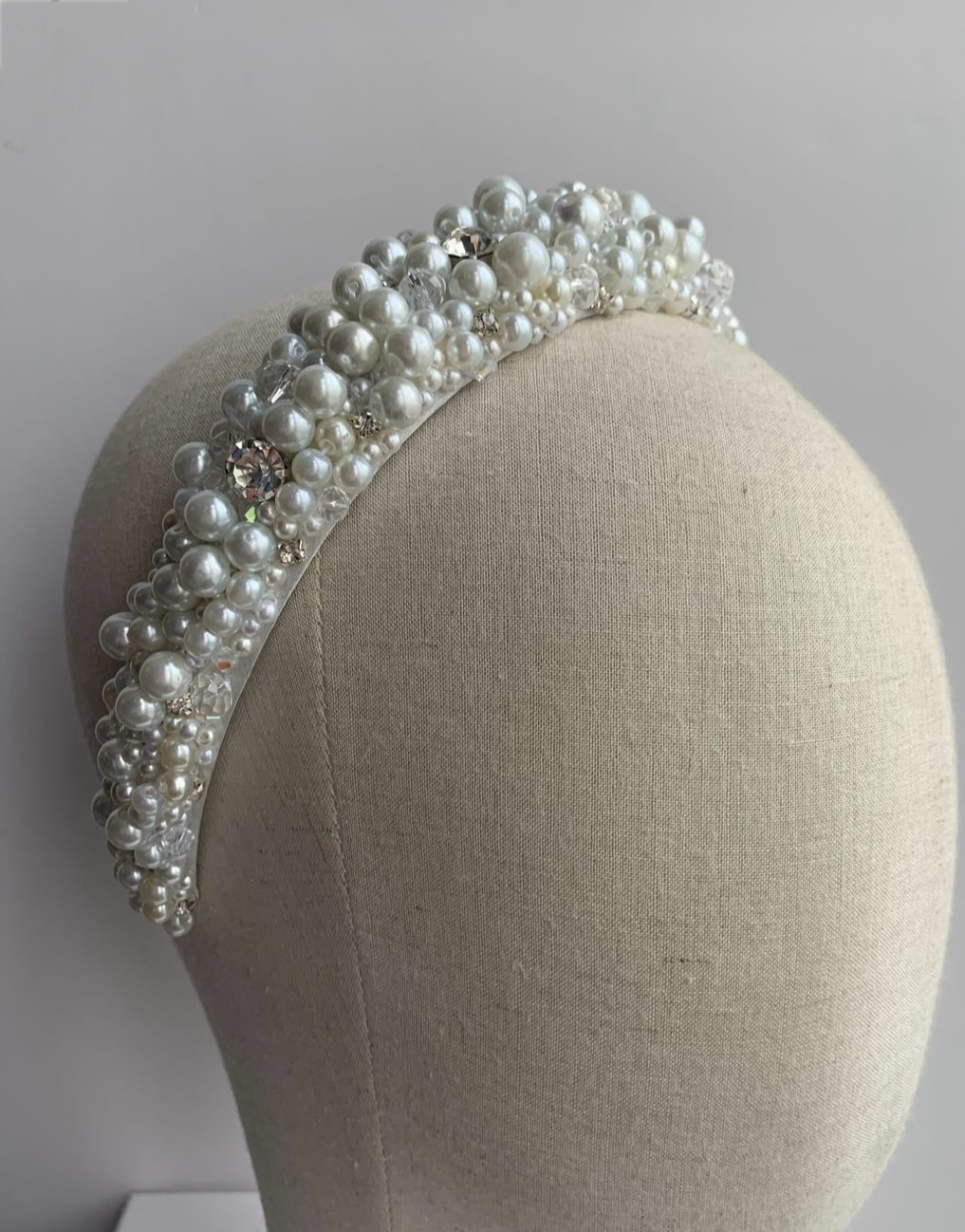 Crystal pearl Crown